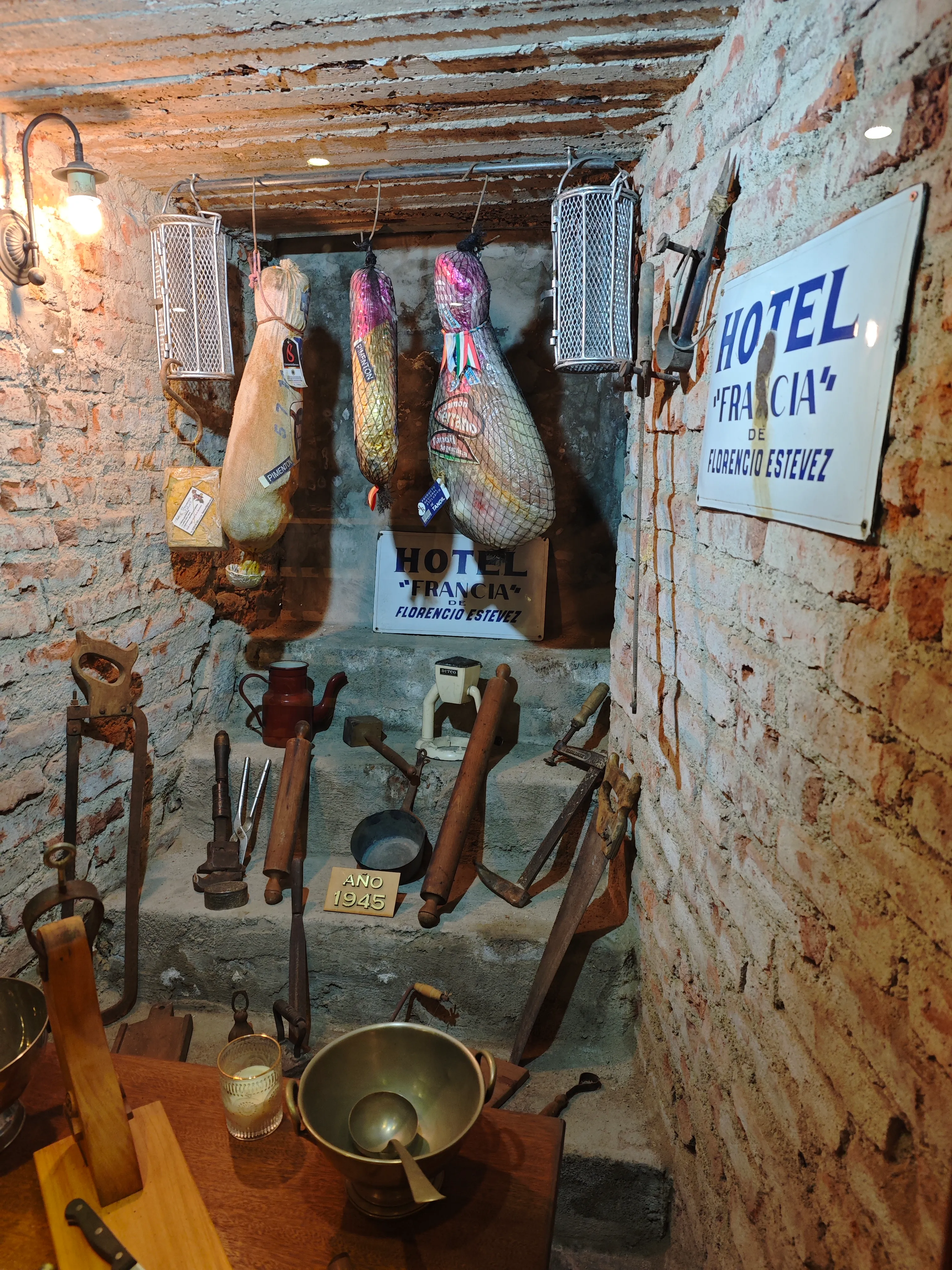 Hotel Francia - Cava