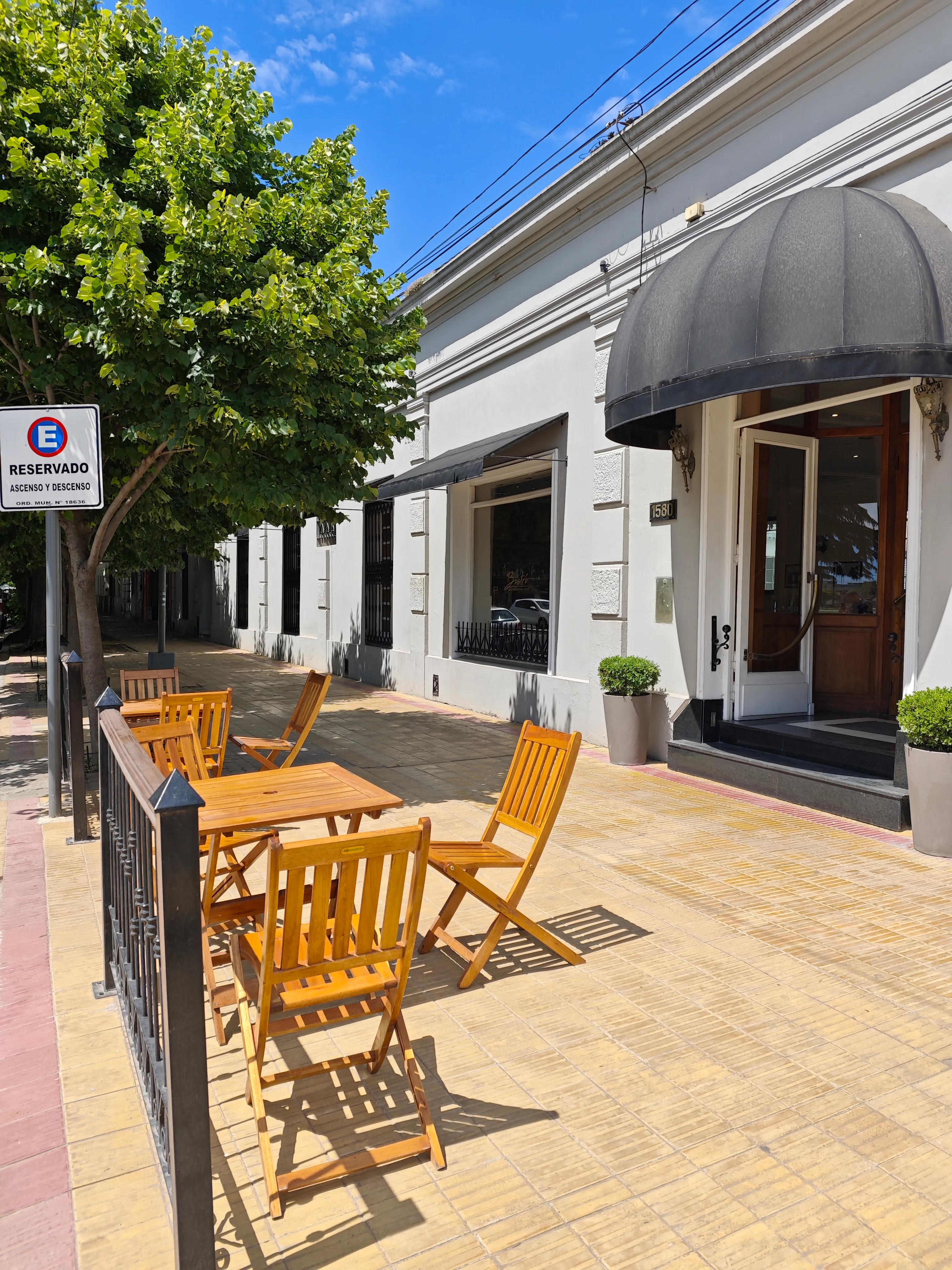 Hotel Francia - Entrada